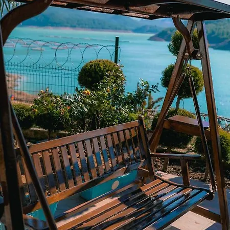 Dolphin Boutique & Restaurant Hotel